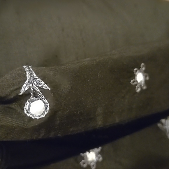 Molly B Black Strapless Chic Dress With Detachable Belt and Intricate Detailing - Picture 13 of 17